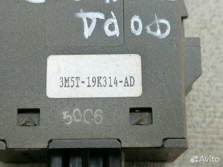 Кнопка обогрева сидений для Ford Focus 2 2005-2008