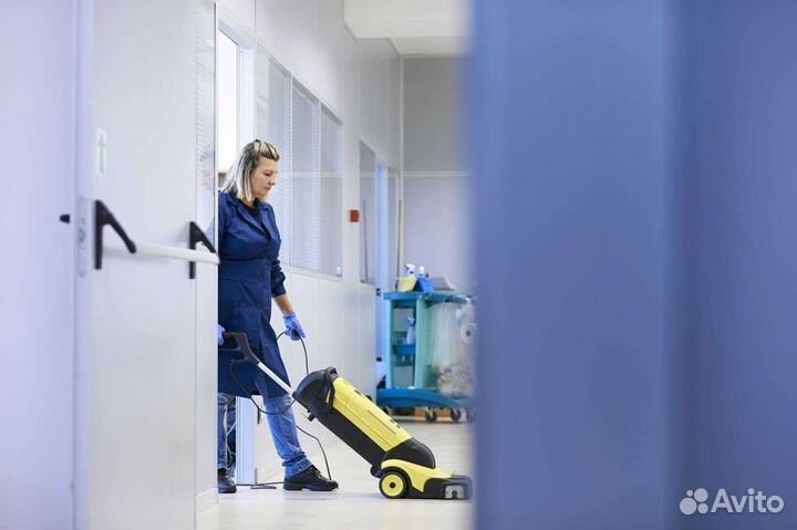 Уборщик(ца) в здание дц