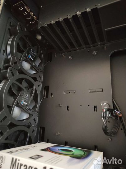 Корпус AeroCool Flo Saturn frgb
