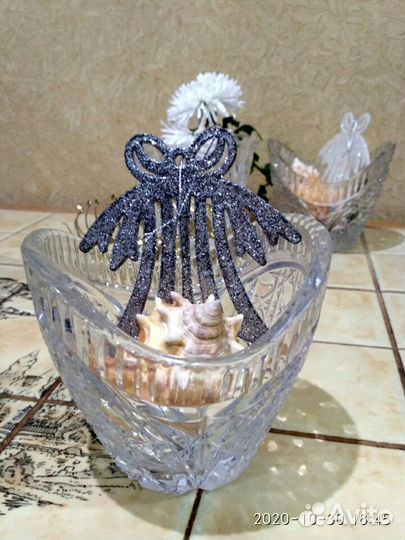 Хрустальная ваза