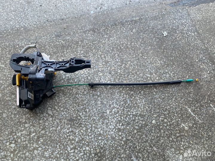 Замок правой двери Ceed 3d (купе)