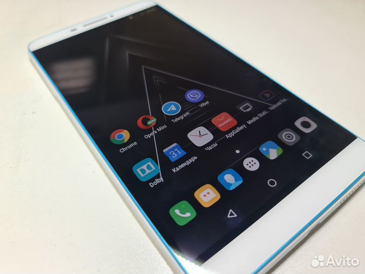 Смартфон Lenovo Tab3 7