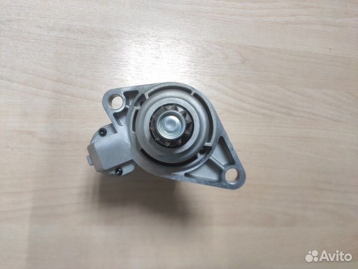 Стартер Volkswagen Passat B7 1.8 TSI