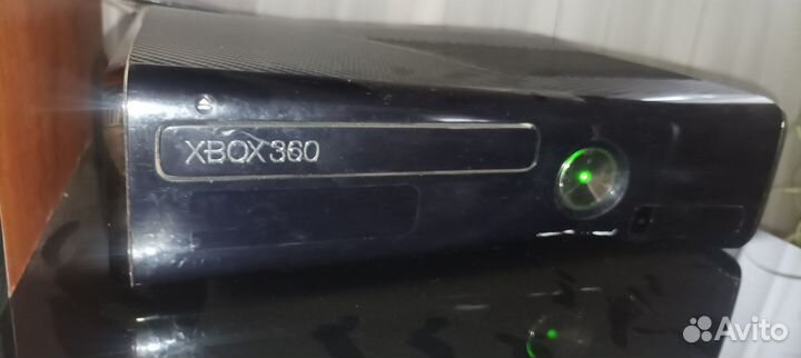 Xbox360 Slim Freeboot + датчик движений Kinect