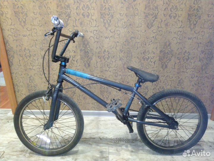 Трюковой велосипед bmx