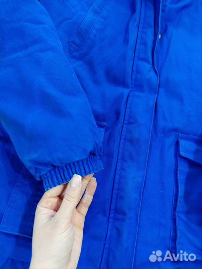 Пуховик adidas размер 42,44