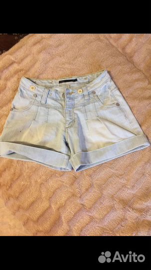 Джинсовые шорты