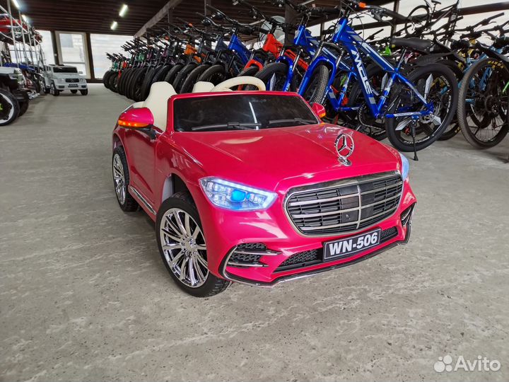 Электромобиль Мерседес спорт