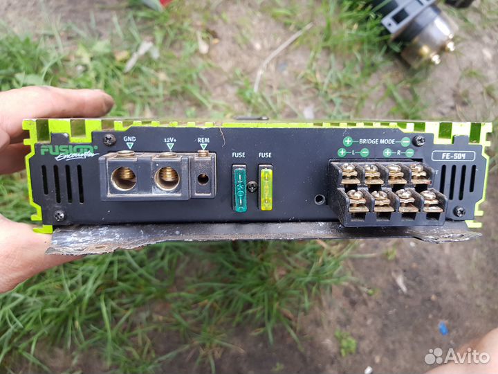 Усилитель Fusion FE-504+ конденсатор