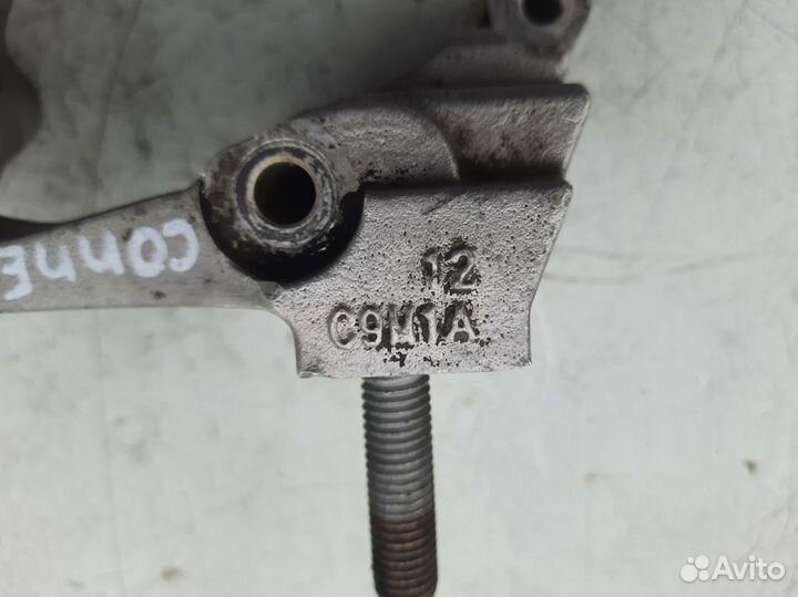 Кронштейн опоры двигателя Форд Торнео Коннект