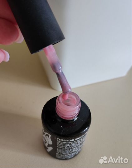 Акриловая пудра для ногтей и гель-лак