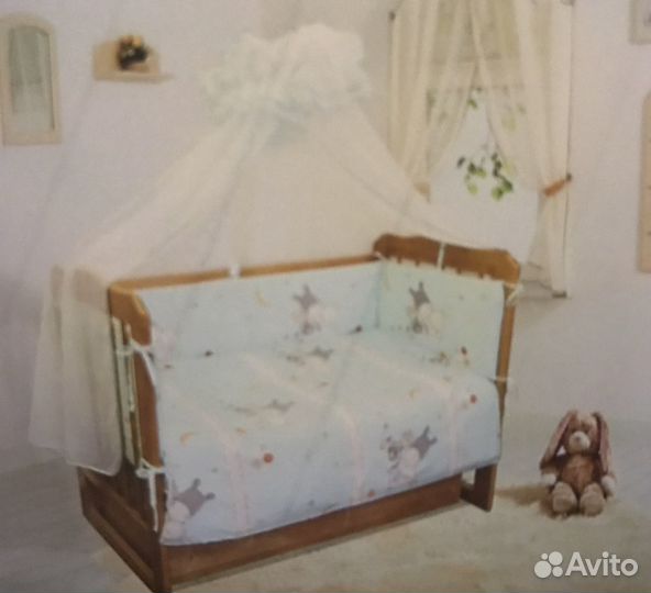 Новый комплект белья в детскую кроватку