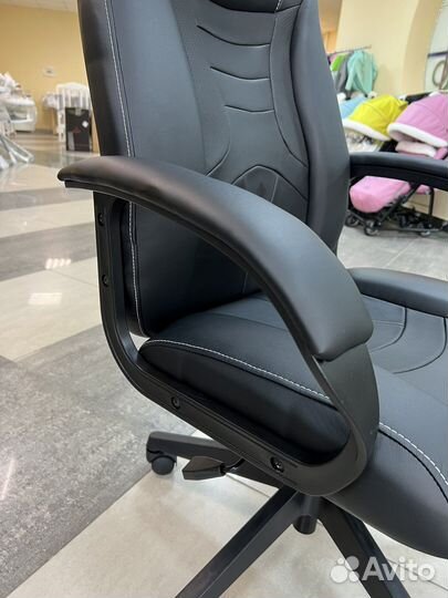 Кресло игровое компьютерное Zombie viking-8