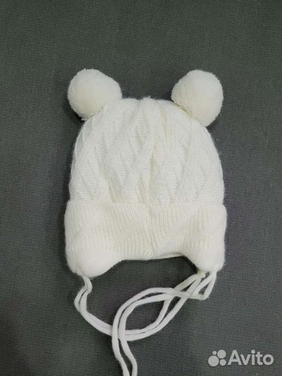Шапка для девочки новая