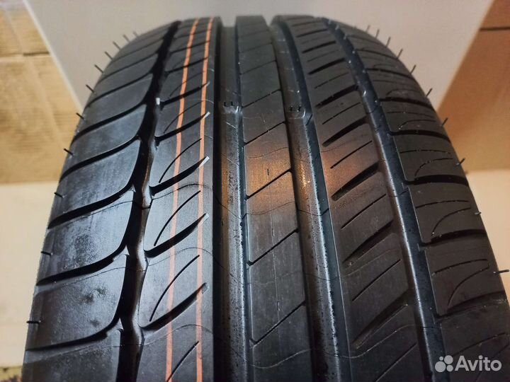 Michelin Primacy HP 205/55 R16 94V