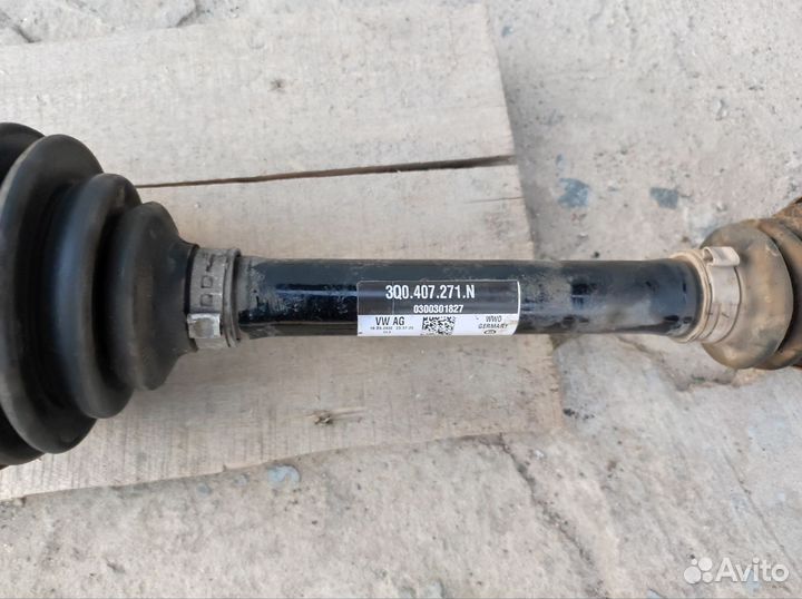 Привод передний левый на Tiguan 2. 3Q0407271N