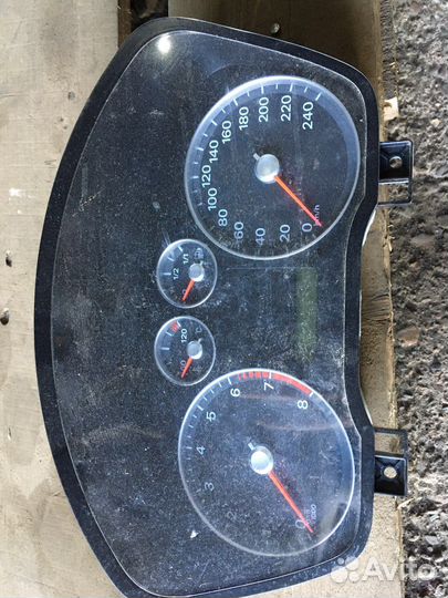 Панель приборов на Ford focus 2