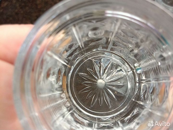 Кружка хрустальная 6 шт и поднос металлический