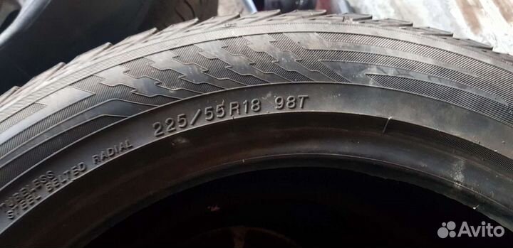 Yokohama Ice Guard Stud IG55 225/55 R18