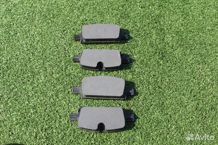 Колодки тормозные задние Tahoe/Escalade 2021г