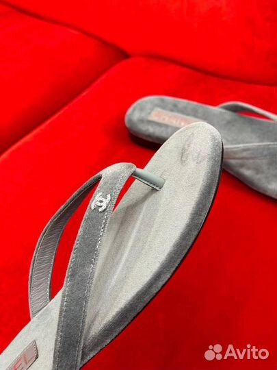 Шлепанцы Chanel