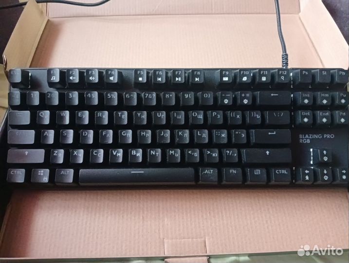 Клавиатура blazing pro rgb