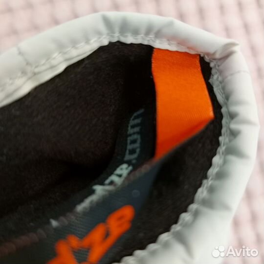 Перчатки болоневые для девочки 5-6 лет