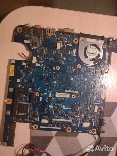 Материнская плата
