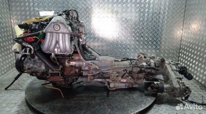 Двигатель 4G64 Mitsubishi Pajero 2.4 Бензин