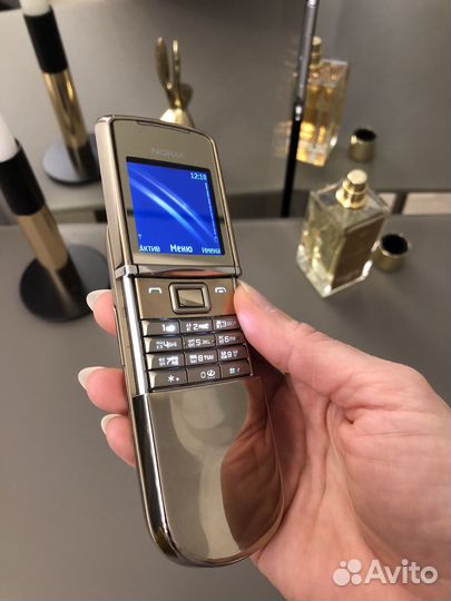 Nokia 8800 Sirocco Gold