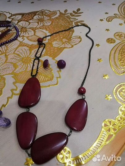Бусы и серьги