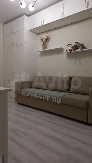 2-к. квартира, 54 м², 13/17 эт.