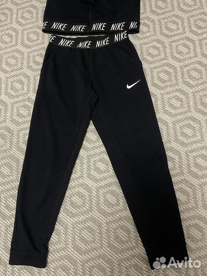 Спортивный костюм nike женский