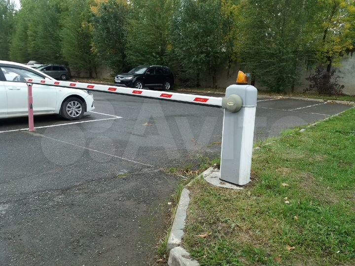 Машиноместо, 13 м²