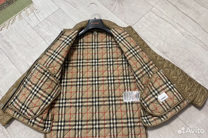 Burberry куртка 10y