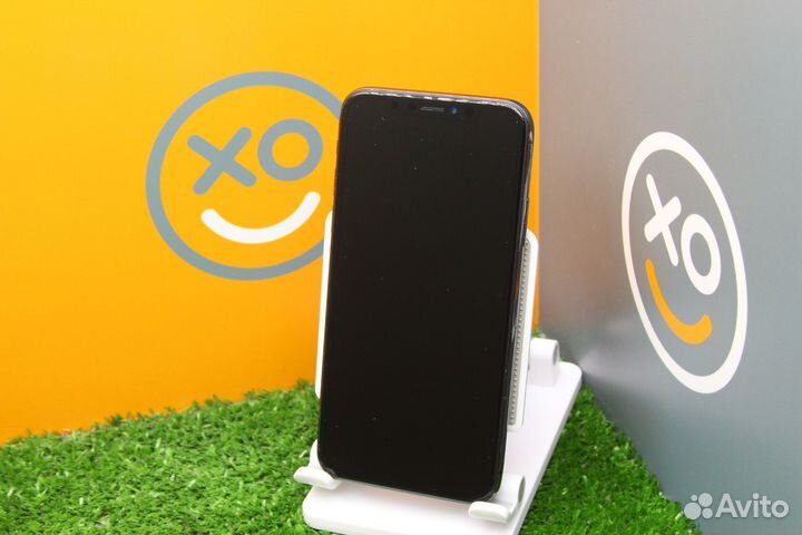 iPhone X, 64 ГБ
