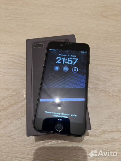 Телефон iPhone 8 plus