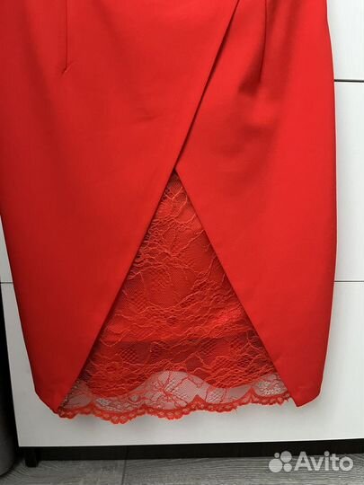 Платье женское красное 42 44