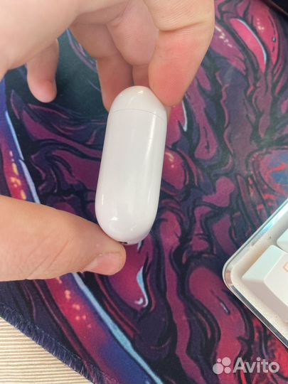 Продам кейс от наушников