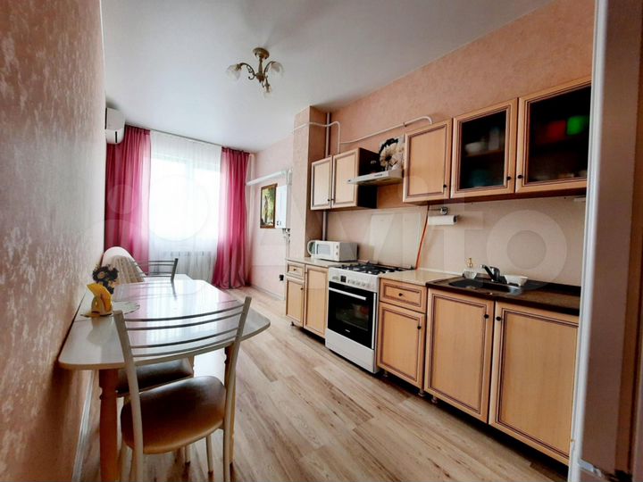 2-к. квартира, 53 м², 8/24 эт.