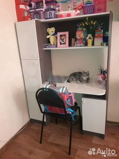 Компьютерный стол