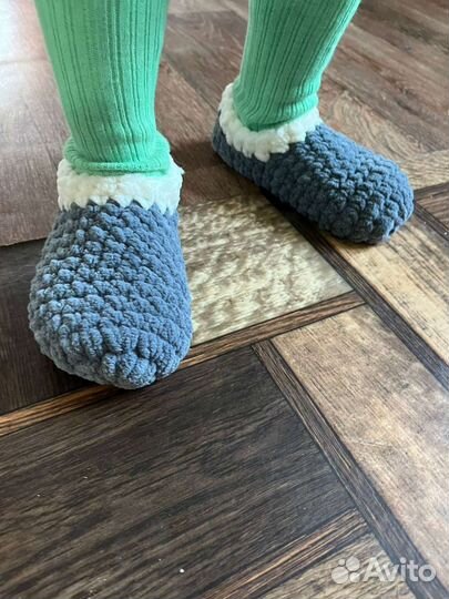 Тапочки вязаные женские и детские