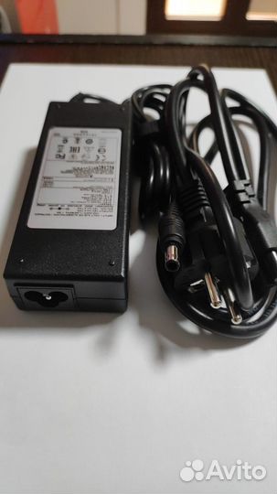 Блок питания для ноутбука Samsung 19V 3,16A (5,5*3