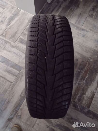 Резинa Hankook R16