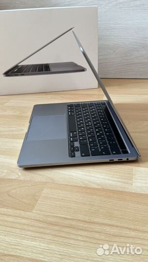 Ноутбук Apple MacBook Pro 512Gb, 13 (новый)