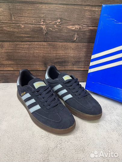 Кроссовки Adidas spezial