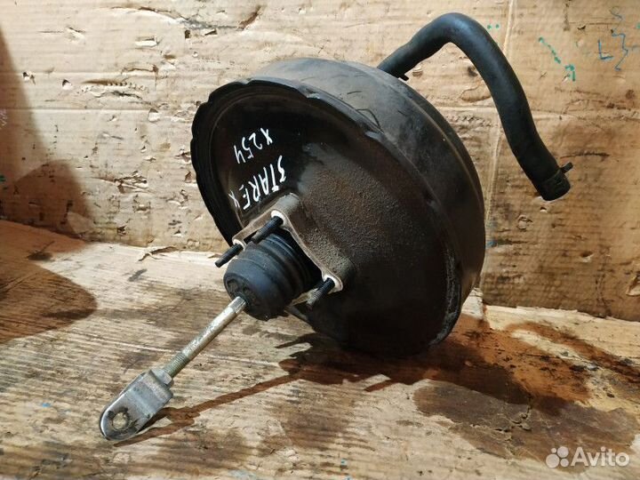 Вакуумник тормозной Hyundai Grand Starex