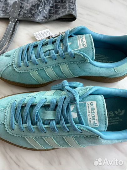 Кроссовки adidas bermuda женские голубыве