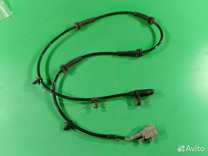 Датчик ABS задний для Nissan X-Trail