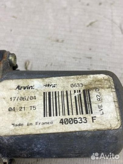 Мотор стеклоподъемника задний правый Peugeot 307